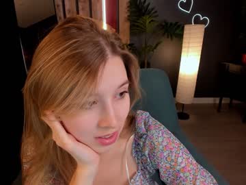 girl milablush image #4152909