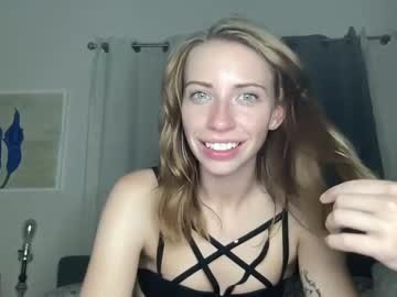 girl rheastar image #4972604