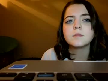 girl princesshayli1 image #3426785