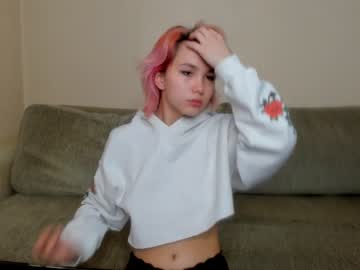 girl karinalin18 image #3685222