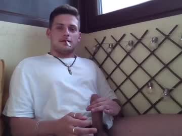 man roberto_twink1 image #4451193