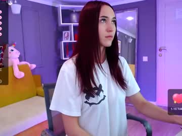 girl nika_mil image #2338897