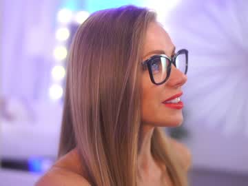 girl eva_fashionista image #4600876