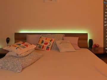 girl olivia_garden image #2823860