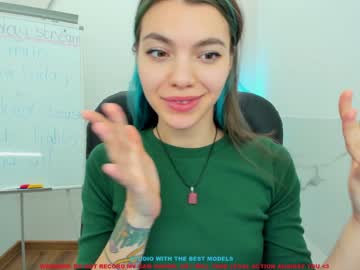 girl maura_shy image #739461