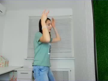 girl carolineprise image #708961