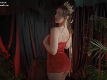 girl excitease image #5357541