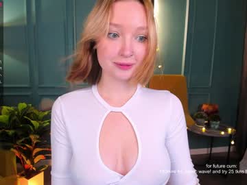 girl dinablush image #3222695