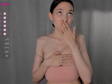 girl bzzzme image #4471785