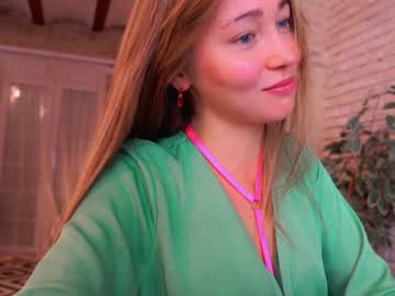 girl olaya_del_mar image #2437970