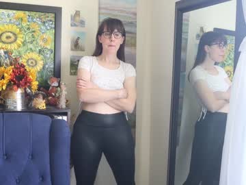 girl ellynaomi image #5305550