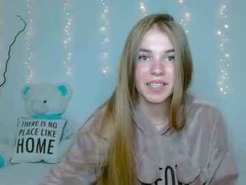 girl little__cherrry image #2458634