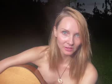 girl kaileeshy image #1942698