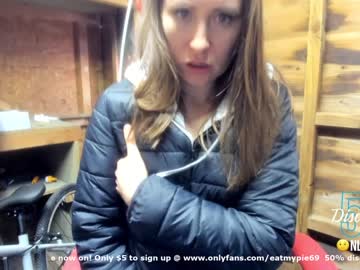 girl eatmypie69 image #1025608