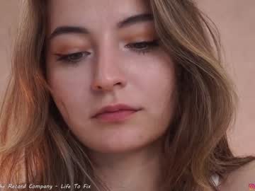 girl mariabecky image #4712535