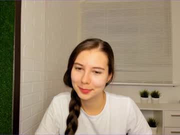 girl carolineprise image #644807