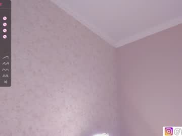 girl bzzzme image #6601938