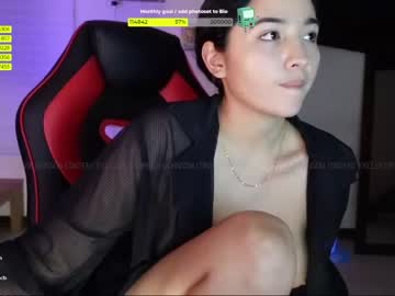 girl emma_johnson_ image #758454