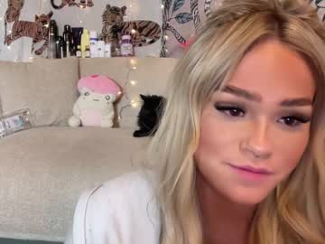 girl ari_02 image #6725472