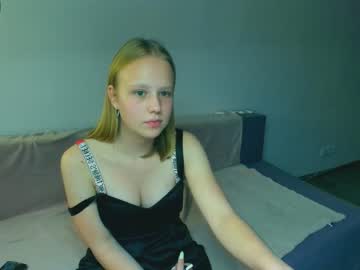 girl _ellza_ image #2890431