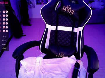 girl _b_a_n_s_h_e_e_ image #4197158