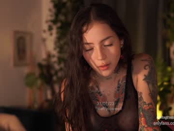 girl effyloweell image #3618914