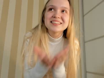 girl julydean image #4323760
