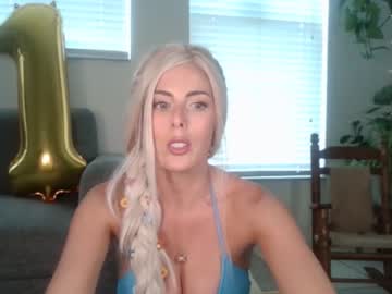 girl catberg image #1975318