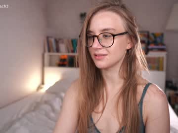 girl alexispeach image #4926859