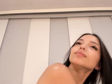 girl isabella_torres_ image #2543457