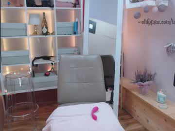 girl taralanes image #839790