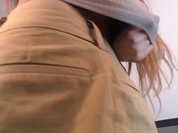 girl annaliese_bach image #3949048