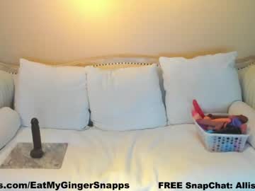 girl eatmygingersnapps image #6621650