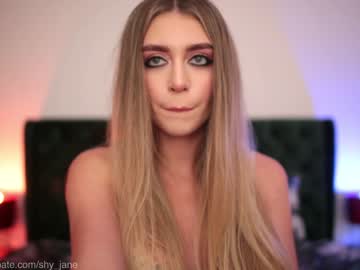 girl shy_jane image #5707216