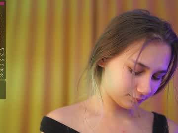 girl dainty_bit image #2772594