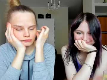 couple sophie_and_rachelss image #3601620