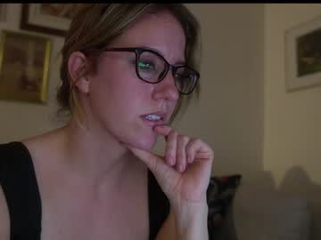 girl bekalikesit image #3425707