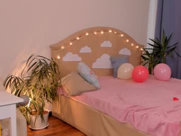 girl linellali image #2598252