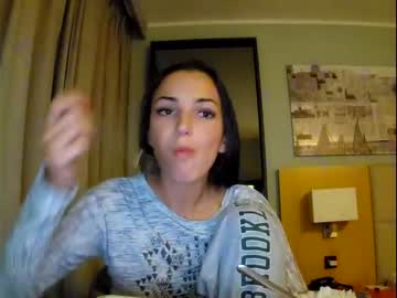 girl toocutetohandle image #2664214