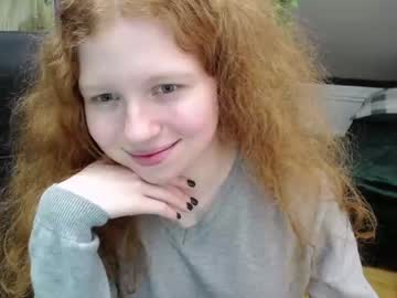 girl molly_redhead image #870000