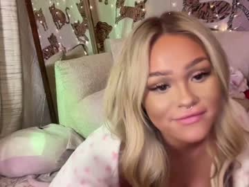 girl ari_02 image #6540985