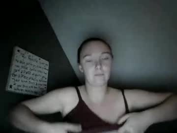 girl knovagrey image #6940844