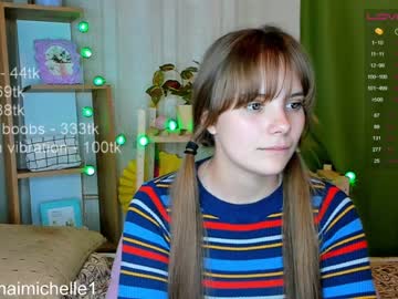 girl maimichelle image #2145700