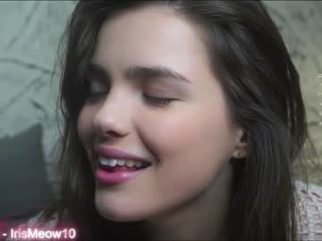 couple emiliacourtney image #5890295