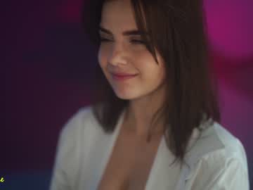 girl excitease image #2725042