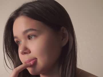 girl helenmoors image #3933136