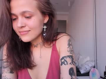 girl adriana_hill image #2118439