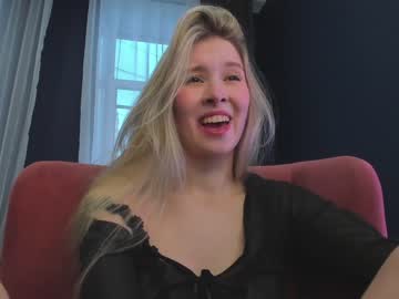 girl milablush image #5476581