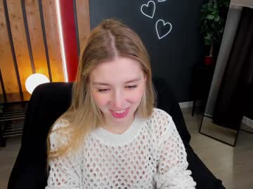 girl milablush image #5908392