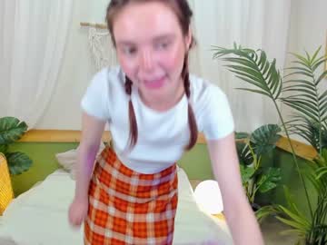 girl carly_coy image #2872295